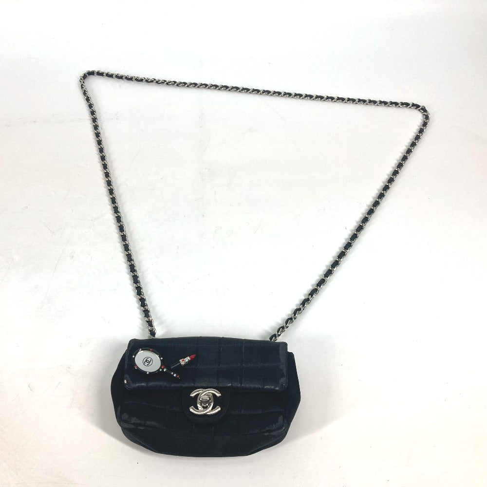 Chanel Pochette 30 Black Shoulder Bag