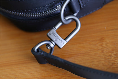 Franco Shops - Louis Vuittons  - 9827