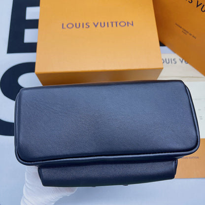 Franco Shops - Louis Vuittons  - 10014