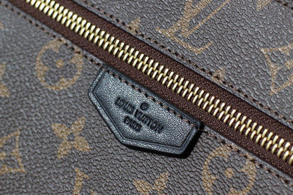 Franco Shops - Louis Vuittons  - 15541