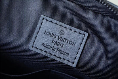 Franco Shops - Louis Vuittons  - 10044