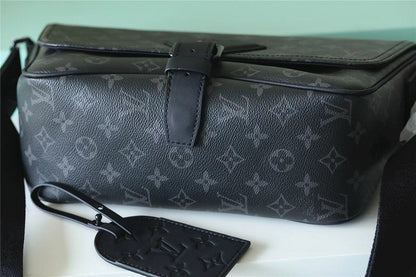 Franco Shops - Louis Vuittons  - 9888