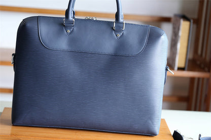 Franco Shops - Louis Vuittons  - 9851