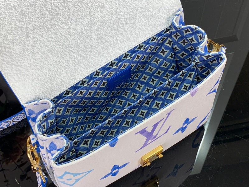 Franco Shops - Louis Vuittons  - 15236
