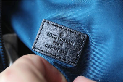 Franco Shops - Louis Vuittons  - 9933