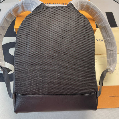 Franco Shops - Louis Vuittons  - 9621