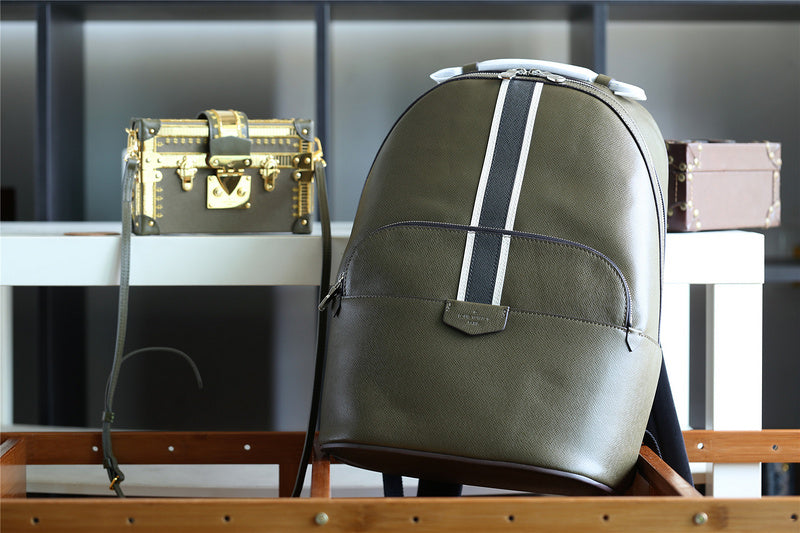 Franco Shops - Louis Vuittons  - 9734