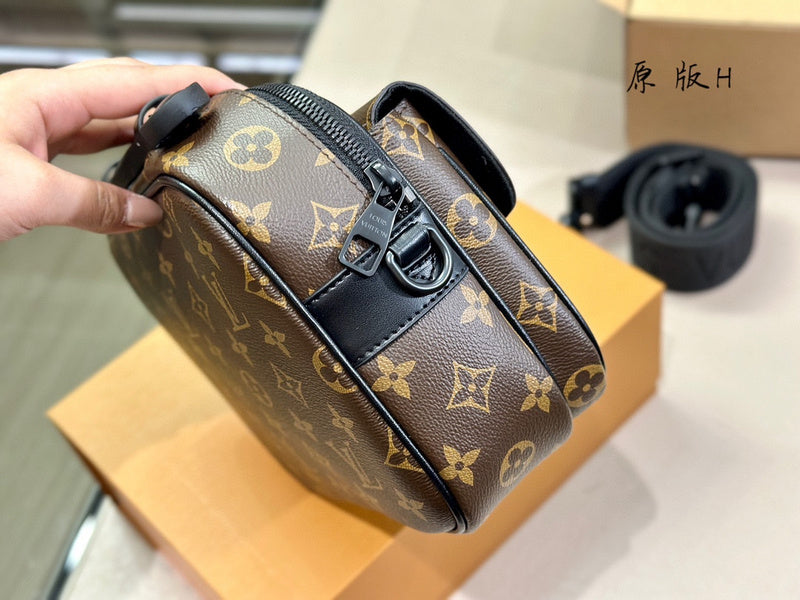 Franco Shops - Louis Vuittons  - 14985