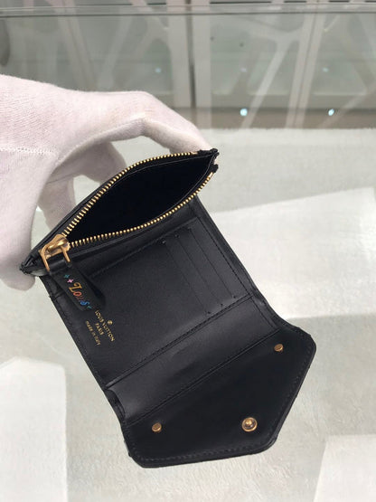 Franco Shops - Louis Vuittons  - 9146