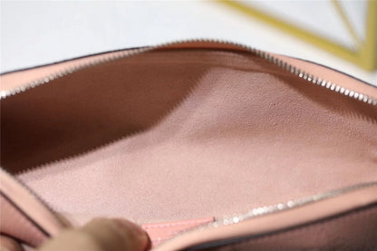 Franco Shops - Louis Vuittons  - 9229
