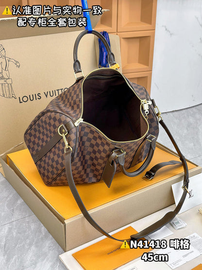 Franco Shops - Louis Vuittons  - 15304