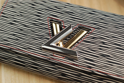 Franco Shops - Louis Vuittons  - 9374