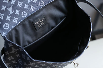 Franco Shops - Louis Vuittons  - 9745