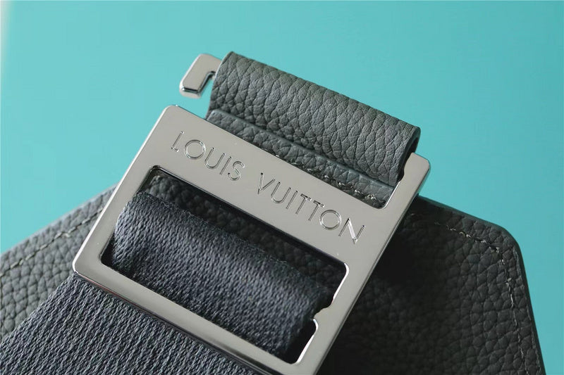 Franco Shops - Louis Vuittons  - 9986