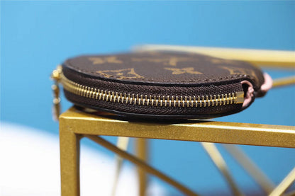 Franco Shops - Louis Vuittons  - 9181