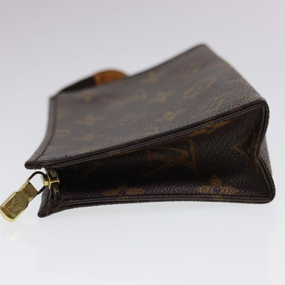 LOUIS VUITTON Monogram Poche Toilette 15 Pouch M47546 LV Auth 40511