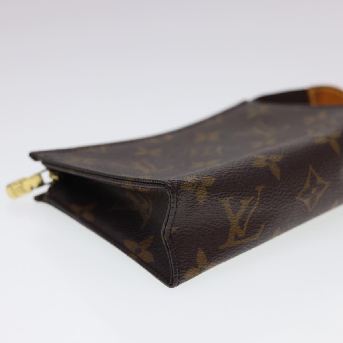 LOUIS VUITTON Monogram Poche Toilette 15 Pouch M47546 LV Auth 40511