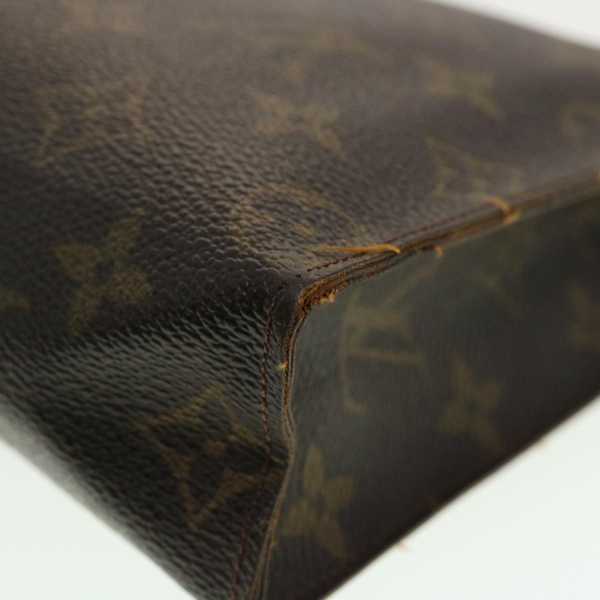 LOUIS VUITTON Monogram Poche Toilette 26 Pouch M47542 LV Auth 40575