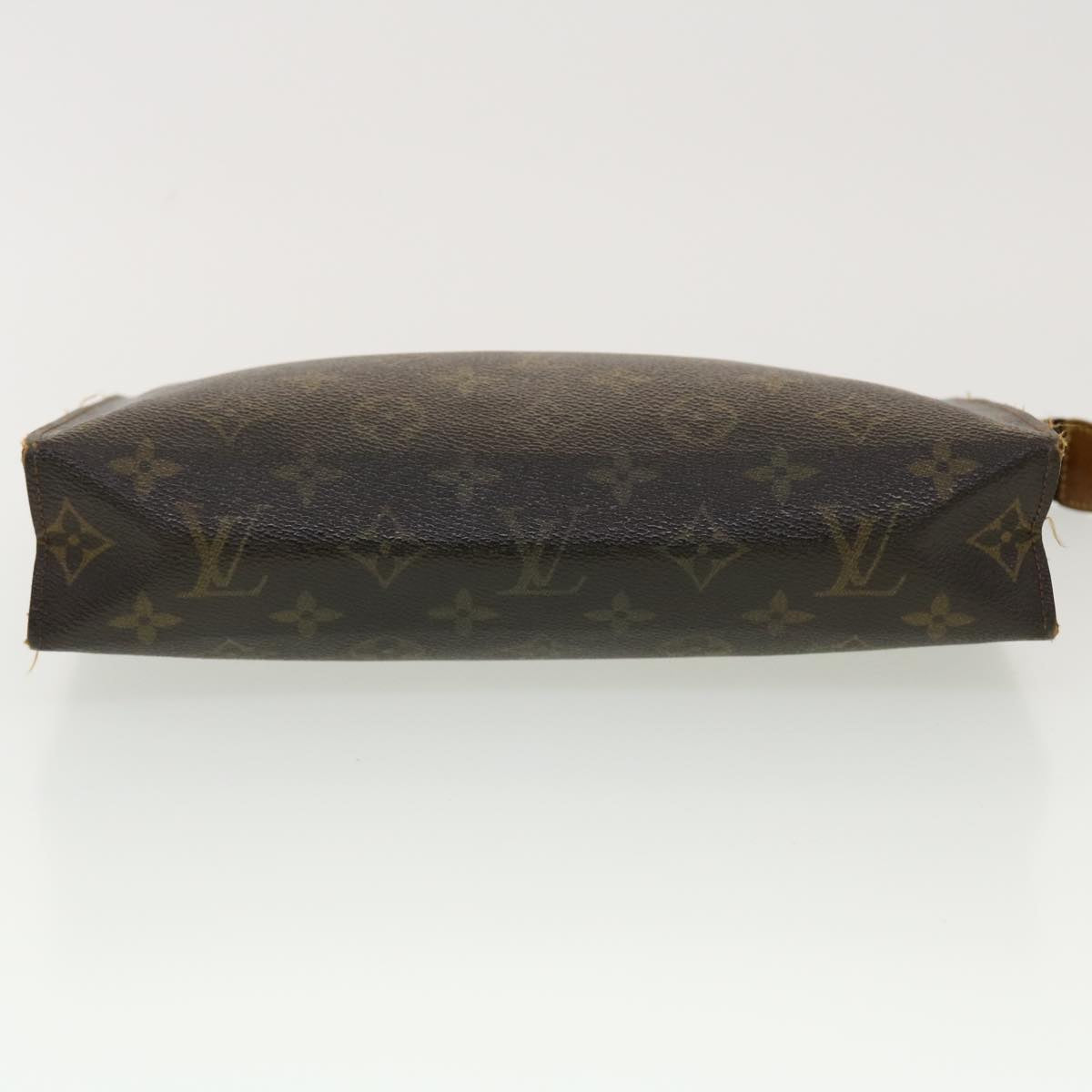 LOUIS VUITTON Monogram Poche Toilette 26 Pouch M47542 LV Auth 40575