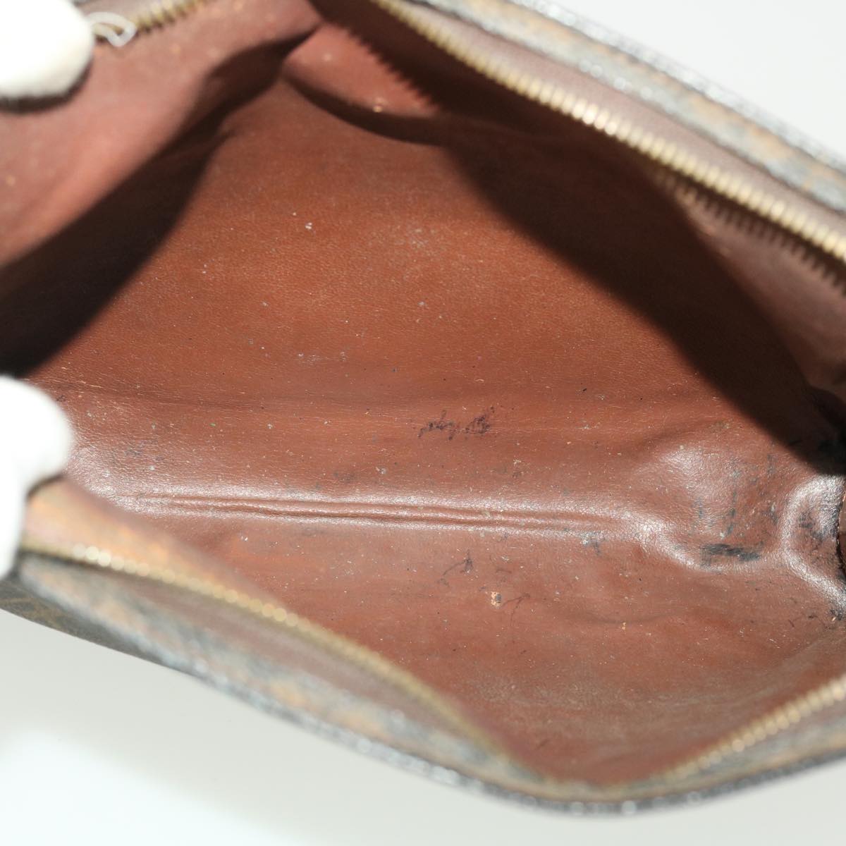 LOUIS VUITTON Monogram Poche Toilette 26 Pouch M47542 LV Auth 40640