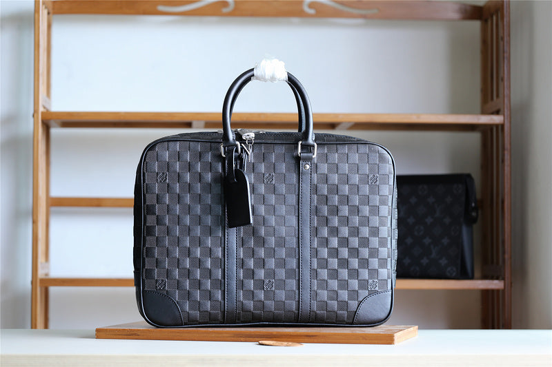 Franco Shops - Louis Vuittons  - 9850