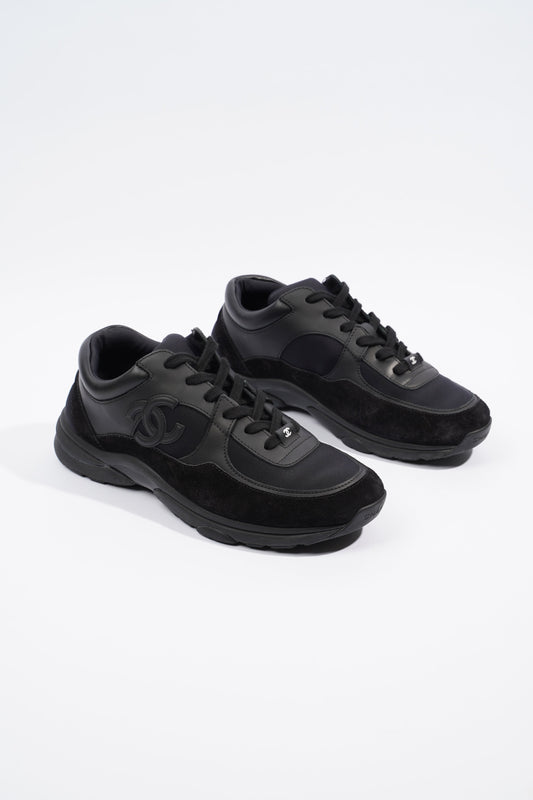 Chanel CC Logo Sneaker Black Leather EU 42 UK 8