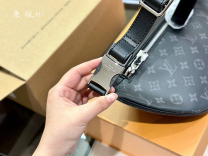 Franco Shops - Louis Vuittons  - 15039