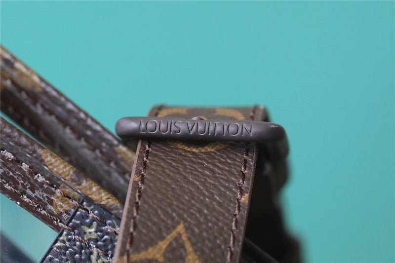 Franco Shops - Louis Vuittons  - 10029