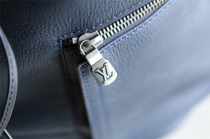 Franco Shops - Louis Vuittons  - 9751