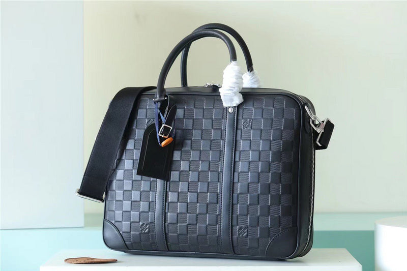 Franco Shops - Louis Vuittons  - 9802