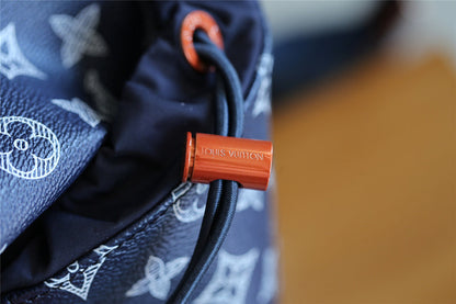 Franco Shops - Louis Vuittons  - 9778