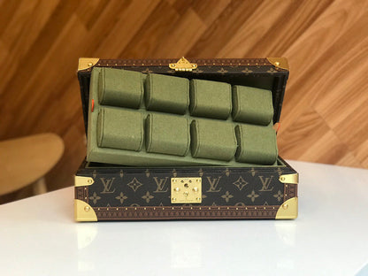 Franco Shops - Louis Vuittons  - 9497