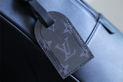 Franco Shops - Louis Vuittons  - 9732