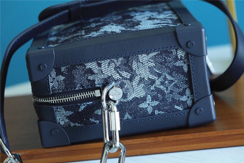 Franco Shops - Louis Vuittons  - 10164