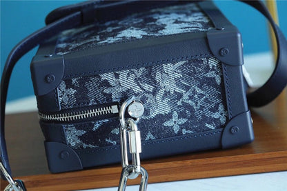 Franco Shops - Louis Vuittons  - 10164