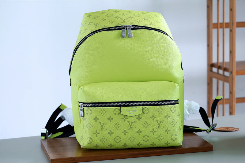 Franco Shops - Louis Vuittons  - 9764