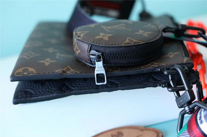 Franco Shops - Louis Vuittons  - 10036