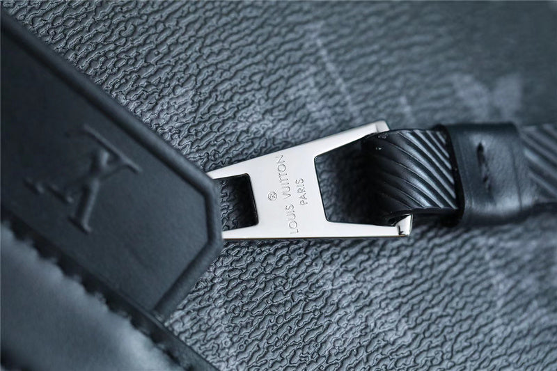 Franco Shops - Louis Vuittons  - 9836