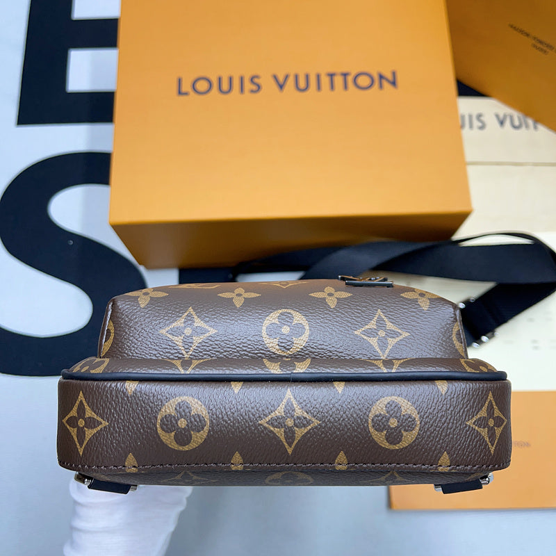 Franco Shops - Louis Vuittons  - 10208