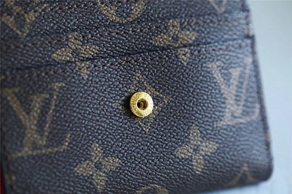 Franco Shops - Louis Vuittons  - 9234