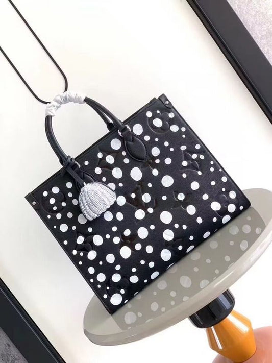 Franco Shops - Louis Vuittons  - 15263