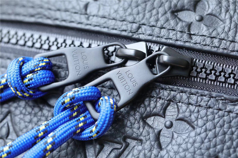 Franco Shops - Louis Vuittons  - 9612