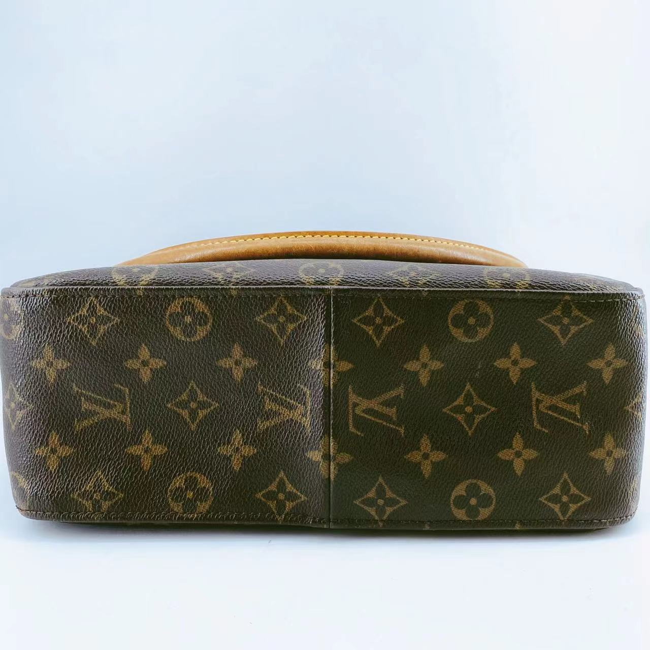 Louis Vuitton Looping GM TWS