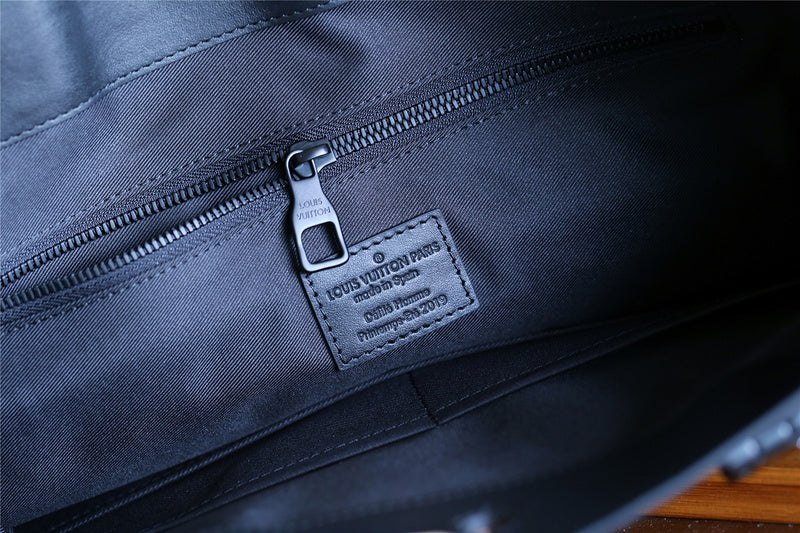 Franco Shops - Louis Vuittons  - 9846
