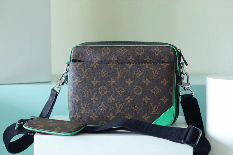 Franco Shops - Louis Vuittons  - 10043