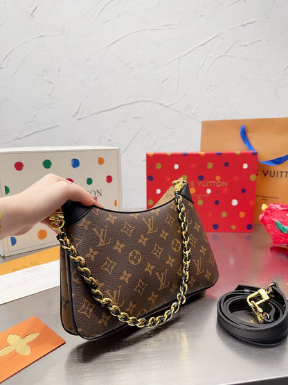 Franco Shops - Louis Vuittons  - 14949