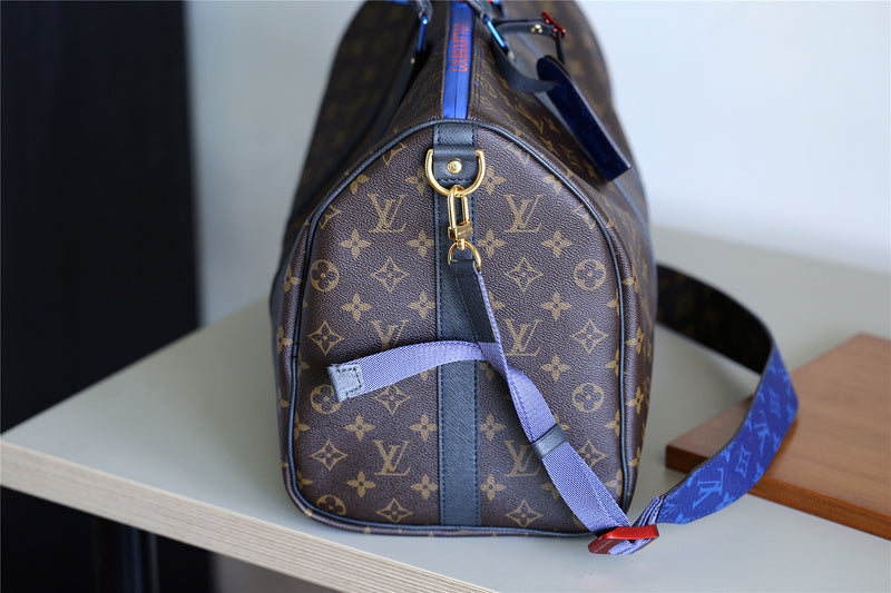 Franco Shops - Louis Vuittons  - 9444