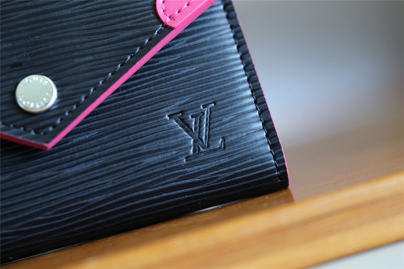 Franco Shops - Louis Vuittons  - 9378