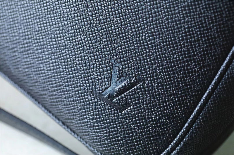 Franco Shops - Louis Vuittons  - 9791