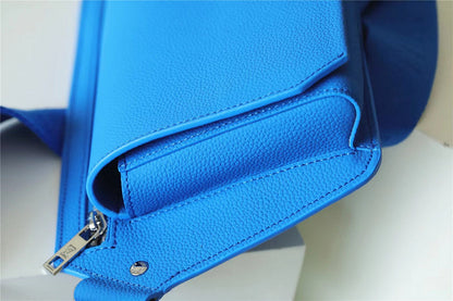 Franco Shops - Louis Vuittons  - 9926